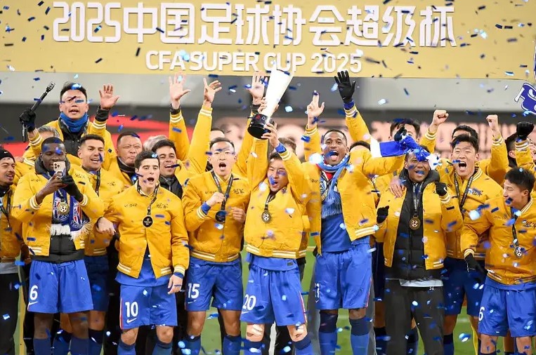 国际超级杯上演!洲际对抗激烈 国际超级杯上演!洲际对抗激烈