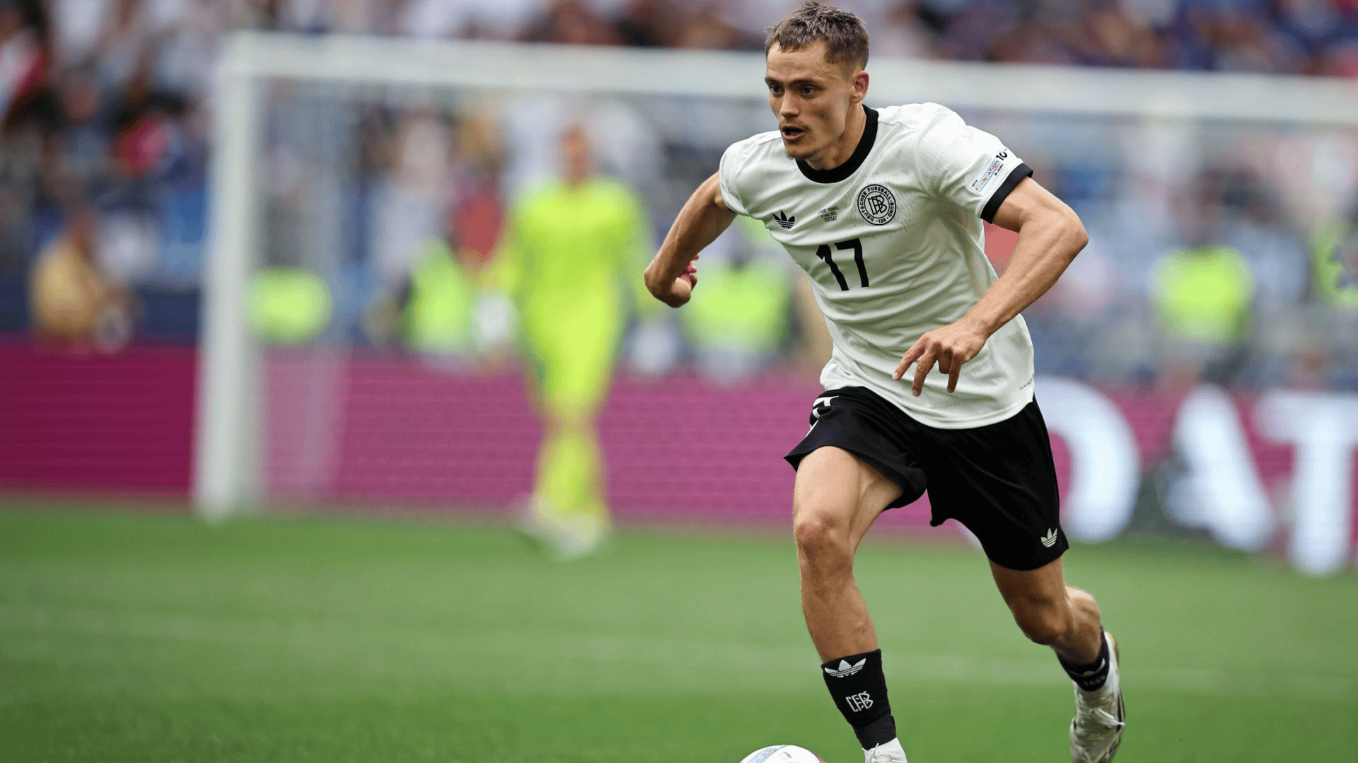 德国队在欧预赛中再获胜，晋级下一轮比赛