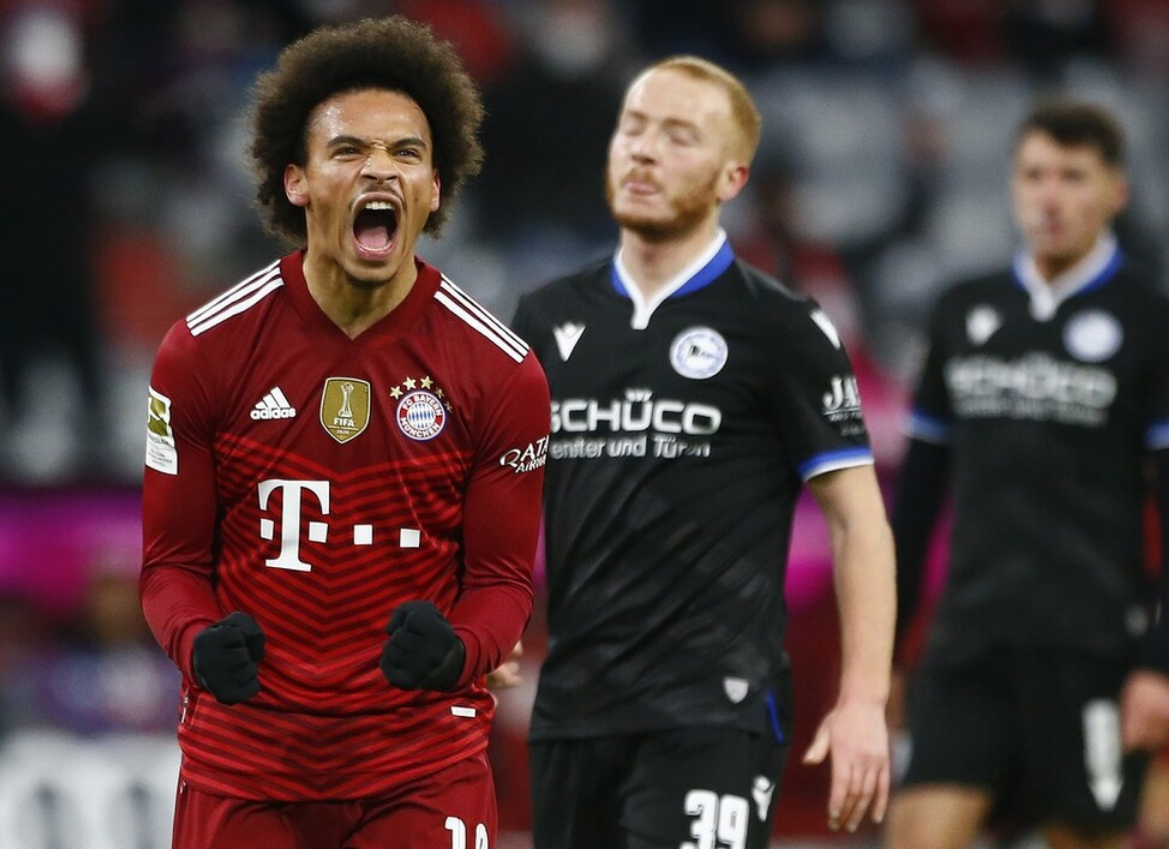 波兰险胜拜仁，加维带队取胜