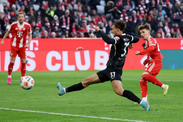 拜仁逆转摩洛哥，戈麦斯点燃赛场