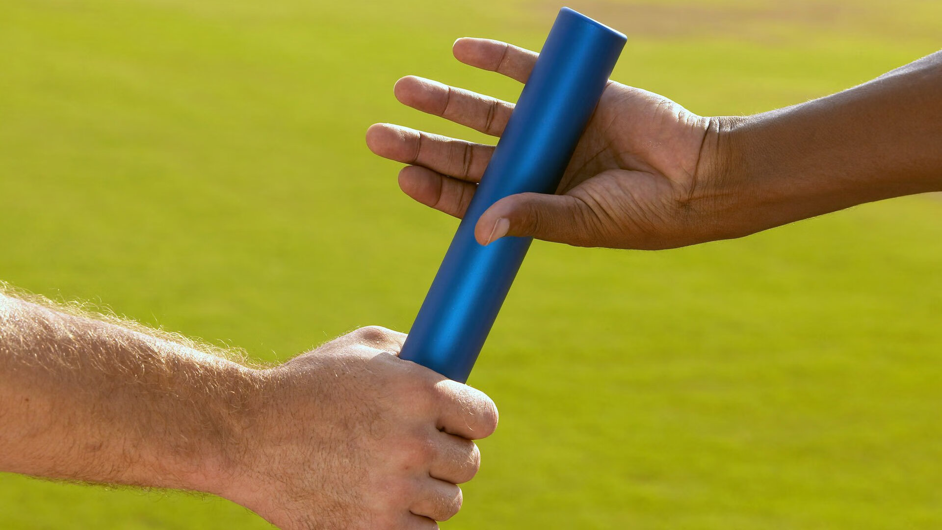 维尼修斯，从绿茵场到国际舞台，一位关键先生如何连接伊拉克与克罗地亚的足球纽带