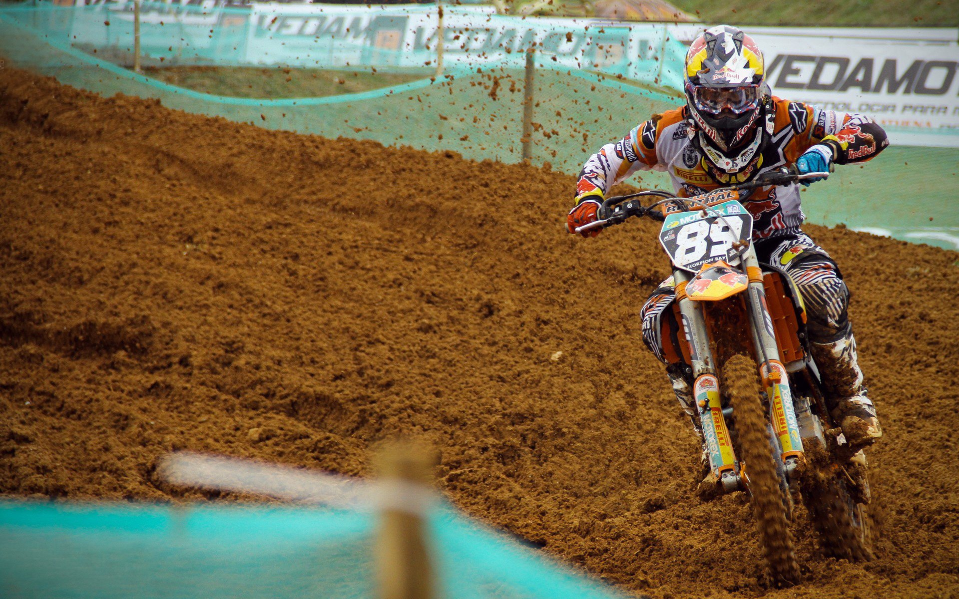 世界排名争夺战焦点战，快船险胜湖人，洛城德比改写西部格局